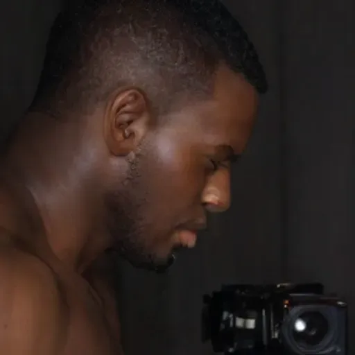 ตัวสร้างรูปโปรโมชั่น AI