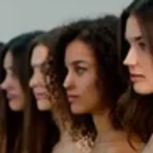 AIポルノ写真ジェネレーター