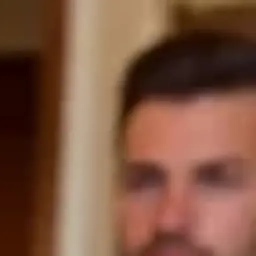 AIポルノ写真ジェネレーター