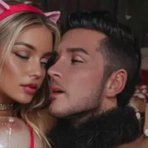 Penghasil gambar lucah AI