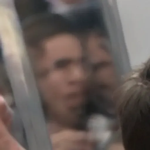 Pencipta imej lucah AI