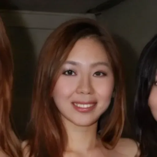 ตัวสร้างรูปโปรโมชั่น AI