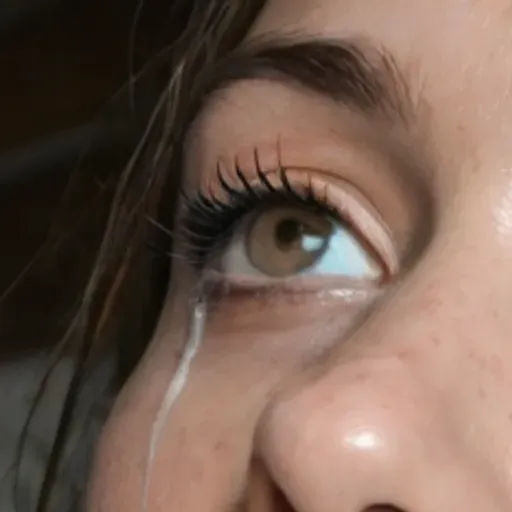 AIポルノ写真ジェネレーター