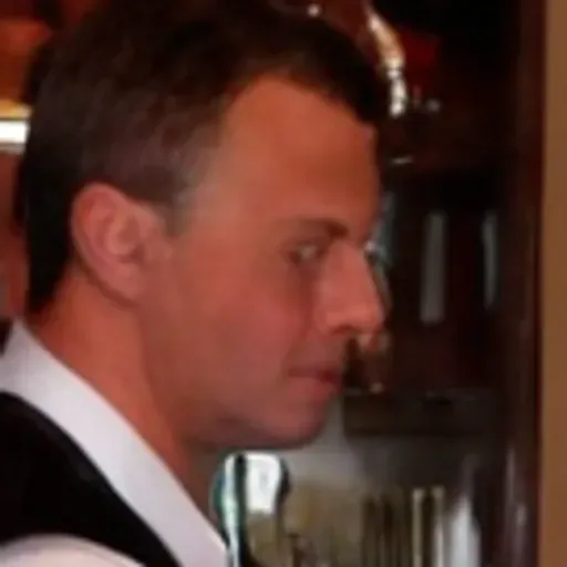 ตัวสร้างรูปโปรโมชั่น AI