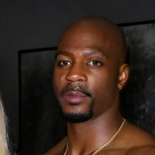 ตัวสร้างรูปโปรโมชั่น AI