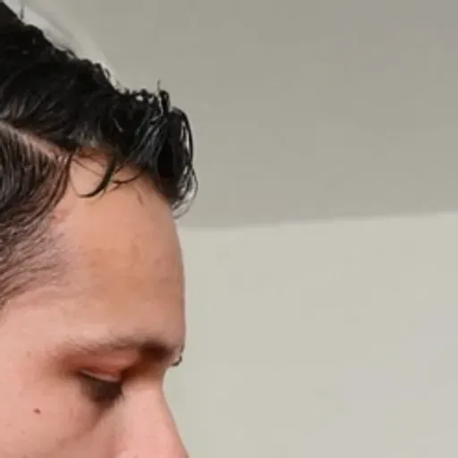 ตัวสร้างรูปโปรโมชั่น AI