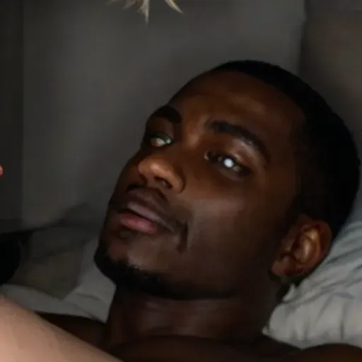 AIポルノ画像ジェネレーター