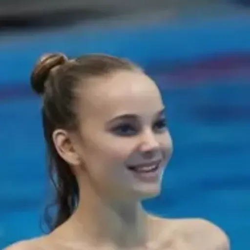 Penghasil gambar lucah AI