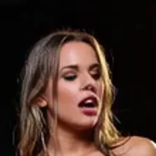 AIポルノ写真ジェネレーター