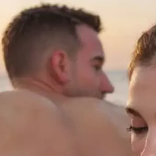 Penghasil gambar lucah AI