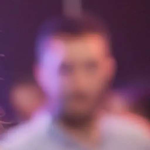 Pencipta imej lucah AI