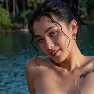 Pencipta imej lucah AI