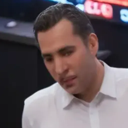 Pencipta imej lucah AI