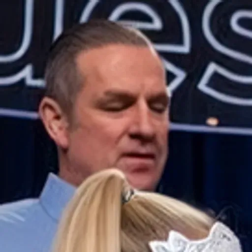 Penghasil gambar lucah AI