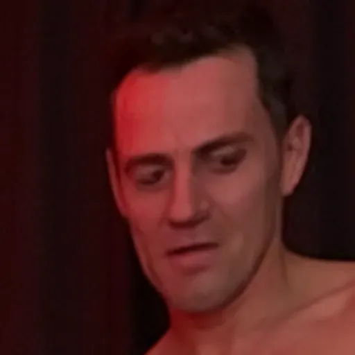 Penghasil gambar lucah AI