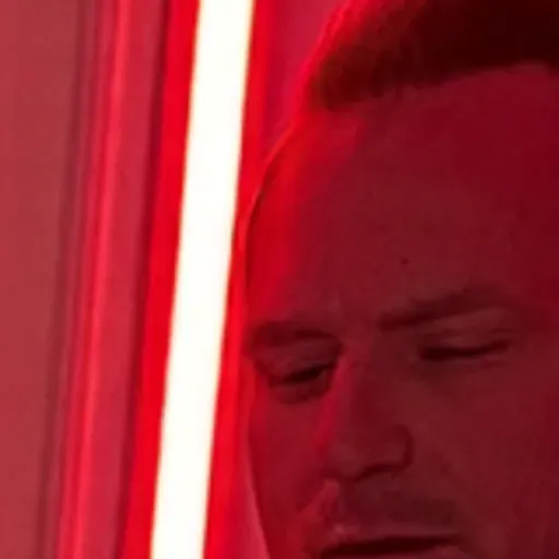 Penghasil gambar lucah AI