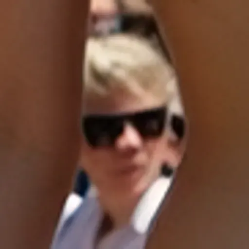 Pencipta imej lucah AI