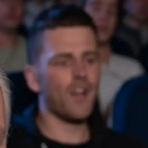 Pencipta imej lucah AI