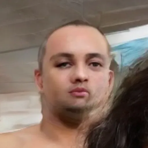 Penghasil gambar lucah AI