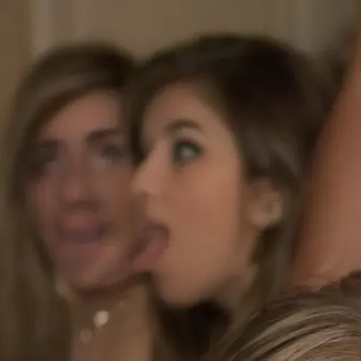 Penghasil gambar lucah AI