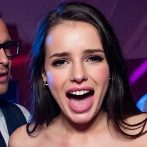 AI色情图片生成器