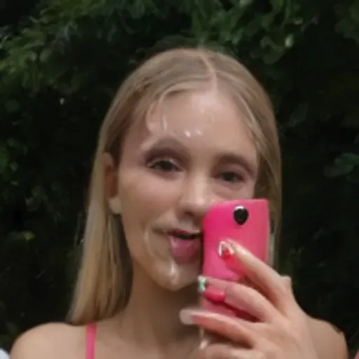 Generator obrazów pornograficznych z wykorzystaniem sztucznej inteligencji
