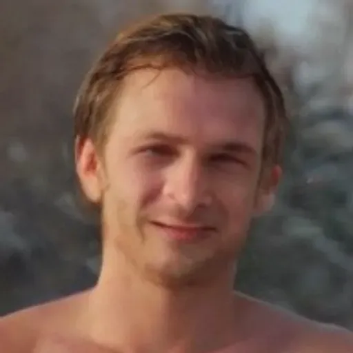 Generator obrazów pornograficznych z wykorzystaniem sztucznej inteligencji