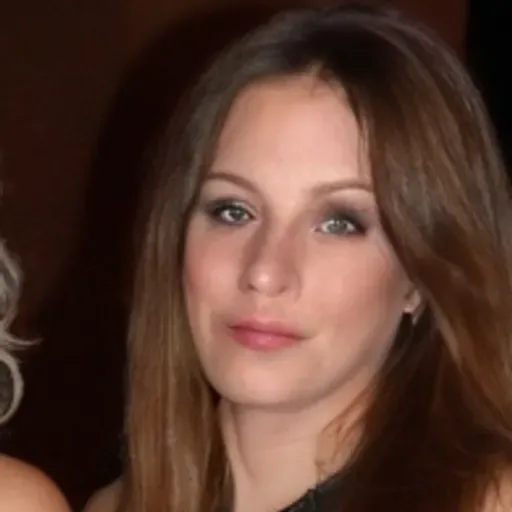 Generator obrazów pornograficznych z wykorzystaniem sztucznej inteligencji