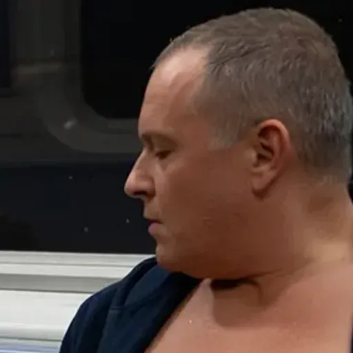 Generator obrazów pornograficznych z wykorzystaniem sztucznej inteligencji