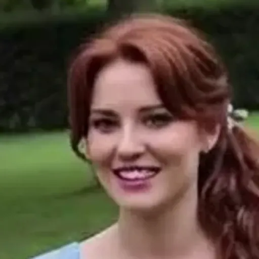 Generator obrazów pornograficznych z wykorzystaniem sztucznej inteligencji